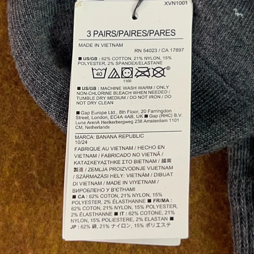 Banana Republic Womens One Size Gray Micro Dot Trouser Socks 1 Pair NWT